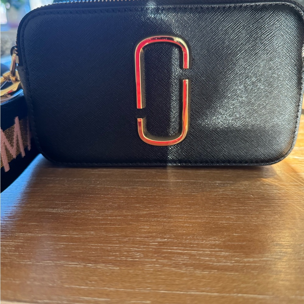 Marc Jacobs Snapshot